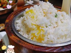 土豆焖饭-滇香肴·云南菜蒸汽石锅鱼(云南北路店)