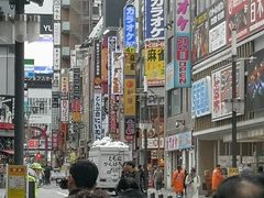 -カラオケ館(歌舞伎町一番街店)