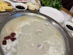 -颜氏双江清水鱼一养身火锅(磁器口店)