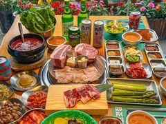 -唯成•韩国炭火烤肉 유성고기