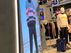 -fila(日月光中心广场店)