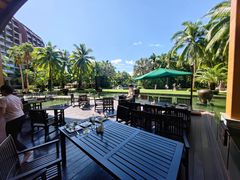 -三亚湾海居铂尔曼度假酒店