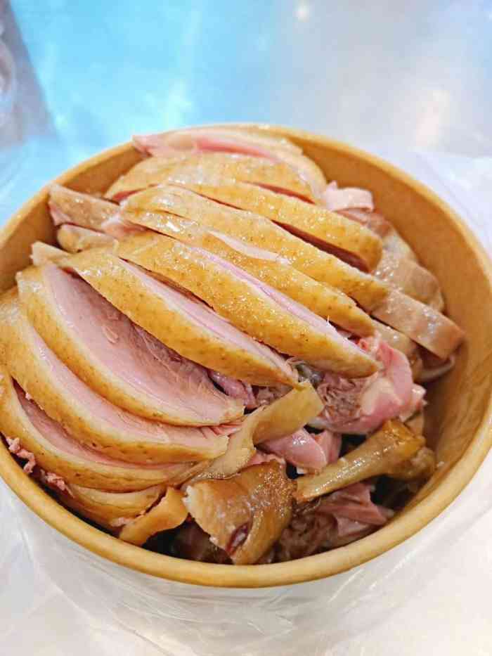 戚顺兴盐水鸭(新街口明瓦廊店)-"我国有四大名鸭.