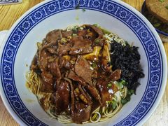 -沪西老弄堂面馆(定西路店)