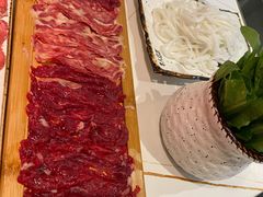-牛人日志·鲜牛肉骨汤火锅(万科里瑧店)