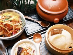 -银米·云南传统过桥米线(双廊黑金冠店)