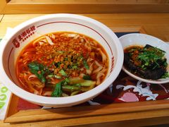 韵味杂酱米粉-呷佬·长沙手工米粉(金沙江路店)