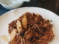 -湖畔鲁菜·二十年老字号餐厅(大明湖店)