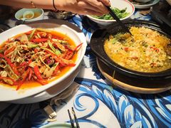 -川流不息·地道川菜·小龙虾(新松江路店)