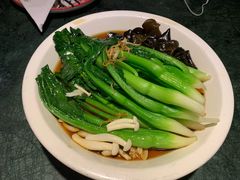 -新白鹿餐厅(悠迈生活广场店)