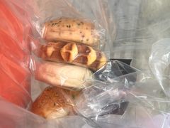 -沁屋面包店(人民东路店)