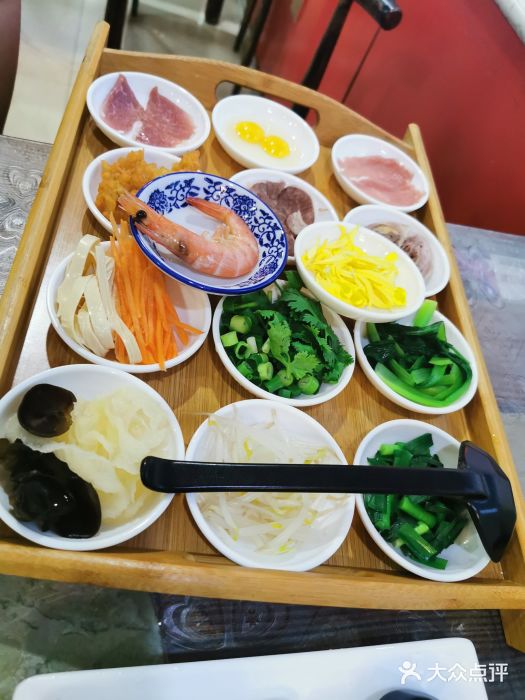 榴乡缘云南蒙自菊花过桥米线进士过桥米线图片