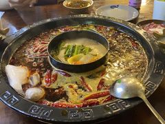-黄潇洒老火锅(九眼桥宏济巷店)