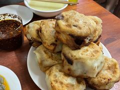 -宝瑞门钉肉饼店