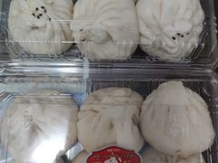 鲜肉笋丁小包子-白玉兰食品(中山公园龙之梦店)