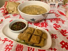 八公山油炸臭豆腐-阿财老铺·老蚌埠龙虾城(华夏总店)