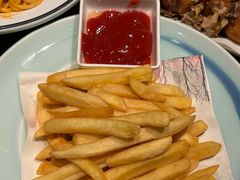 -孔雀裡融合餐厅