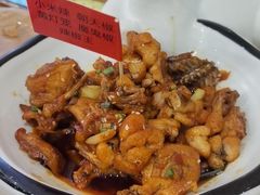 辣得跳-莲餐厅·湖北菜·藕汤是头牌(愚园路店)