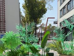 -必胜客(上海华谊新所店)
