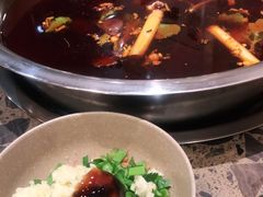 -肖肖酸萝卜鱼火锅(总店)