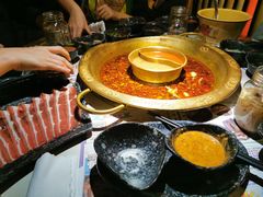 -新哥老官·畅吃123·美蛙世界(苏宁广场店)