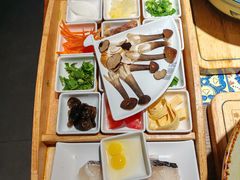 -芸南道·过桥米线(昆明老街旗舰店)