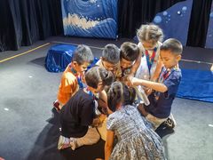 -猴有戏教育戏剧·音乐剧·主持口才·演讲朗诵辩论(环球港华师大校区)