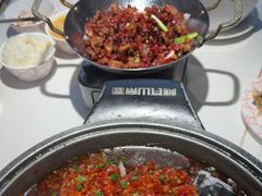-阿瓦山寨·湘菜现炒·剁椒鱼头王(咸阳总店)