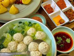 -七步香云南山里菜(昆明老街店)