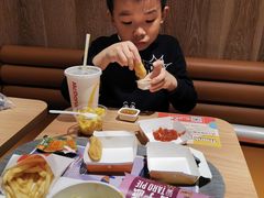 -麦当劳(顾村公园店)