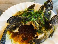 -覃记海鲜美食餐厅