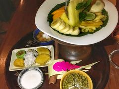 -DiAtas by Art Cafe Bumbu Bali