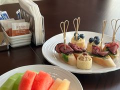 -深圳国际会展中心希尔顿酒店(前海华发冰雪世界店)