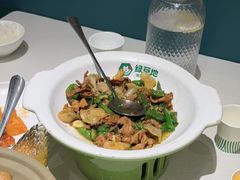 -绿草地·湘菜(7mall店)