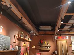 -巴卤社老火锅(财富店)