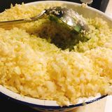 饺子大变身，红太狼的平底锅还有这个用处！