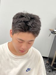 -AYO SALON