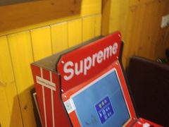 -伯爵·沉浸式超级密室·直营店