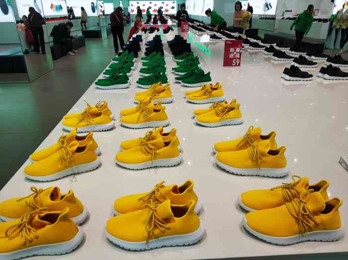 多走路-"这家多走路在融创茂一楼,就是原来的万达茂."-大众点评移动版