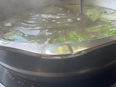 -牛一煲美食(江高店)