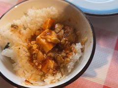 -洪霞餐馆·川菜·鲜货现炒(两江春城店)