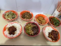 -咱家王新国把子肉(县东巷店)