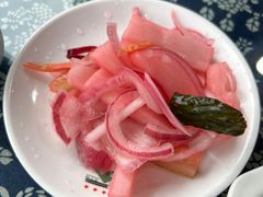 -临江餐馆二楼美食部落