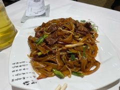 干炒牛河-稻香酒家·34年老字号·港式粤菜(汉街店)