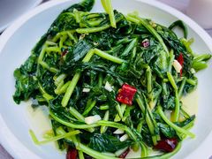 -黄泥岗·地道湖北菜(奥特莱斯店)