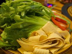 蔬菜拼盘-菌乡缘·野生菌蒸汽鱼火锅(江边夜市店)