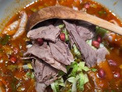 -百春原湖南牛肉粉(百联世纪店)