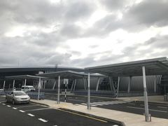 -西沃古尔·拉姆古兰爵士国际机场