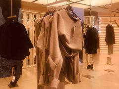 -ZARA(大上海时代广场店)