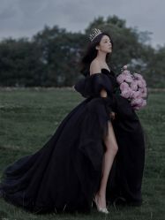 -至臻微拉婚纱摄影